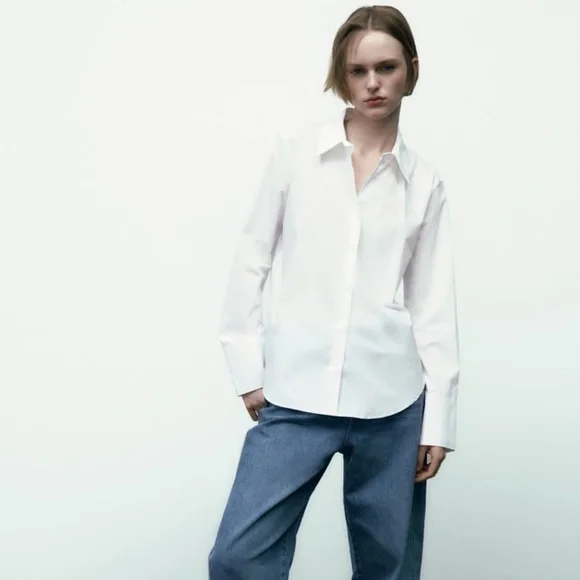 S print tops charm ホワイト Satin top with embroidery, White - Sisley
